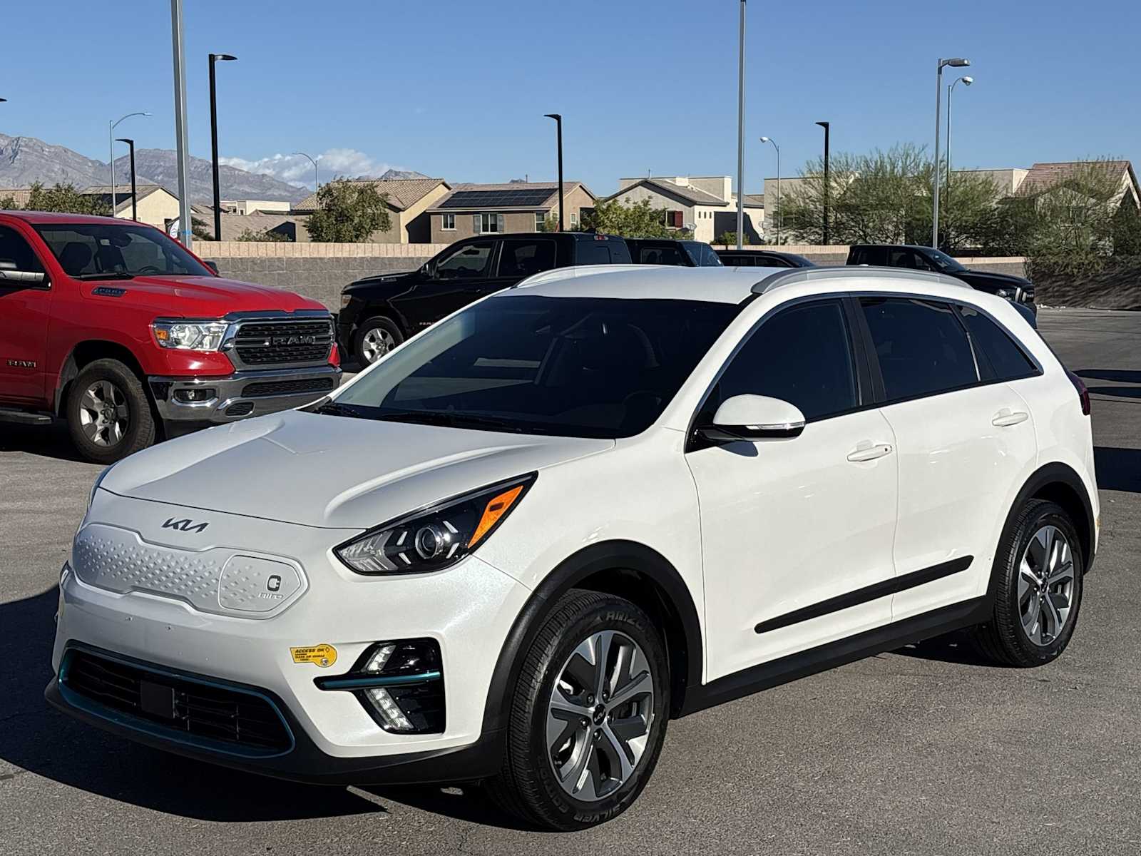 2022 Kia Niro EV S photo 5