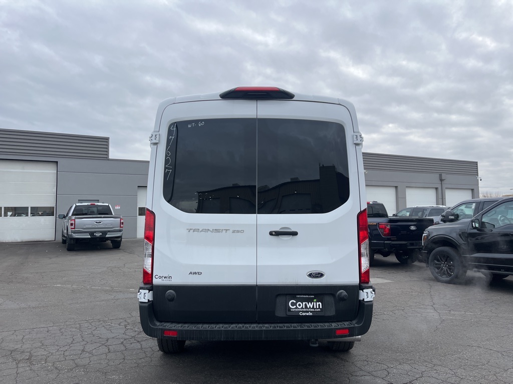2024 Ford Transit photo 4
