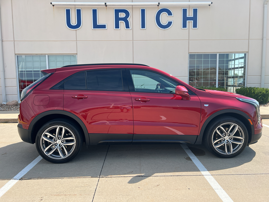 2019 Cadillac XT4 Sport photo 6