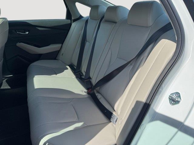 2025 Honda Accord Hybrid Touring photo 11