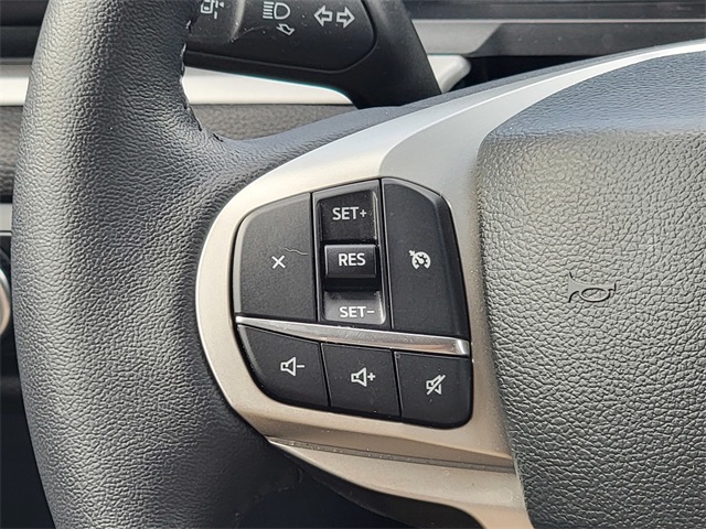 2023 Ford Explorer XLT photo 26