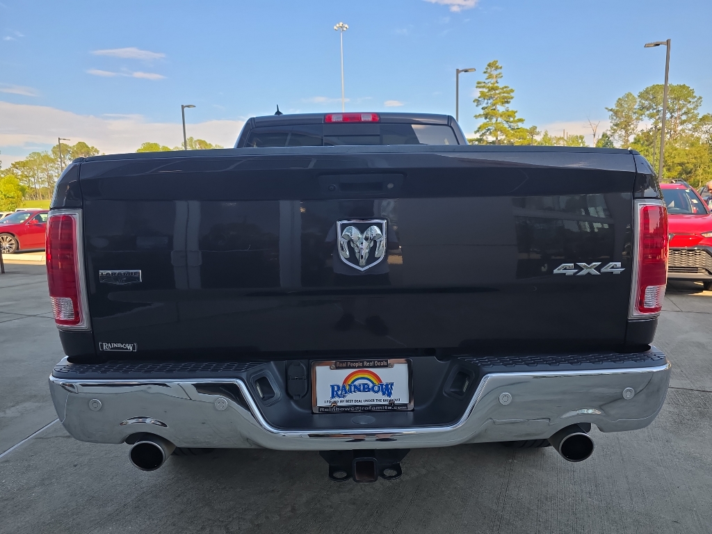 2017 Ram 1500 Laramie photo 7