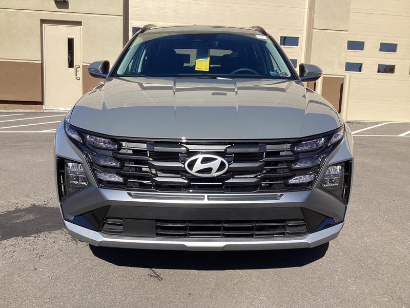 2025 Hyundai Tucson SEL Convenience photo 2
