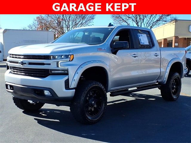 2021 Chevrolet Silverado 1500 RST photo 2