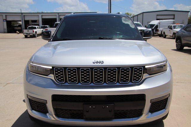 2021 Jeep Grand Cherokee L Summit photo 4