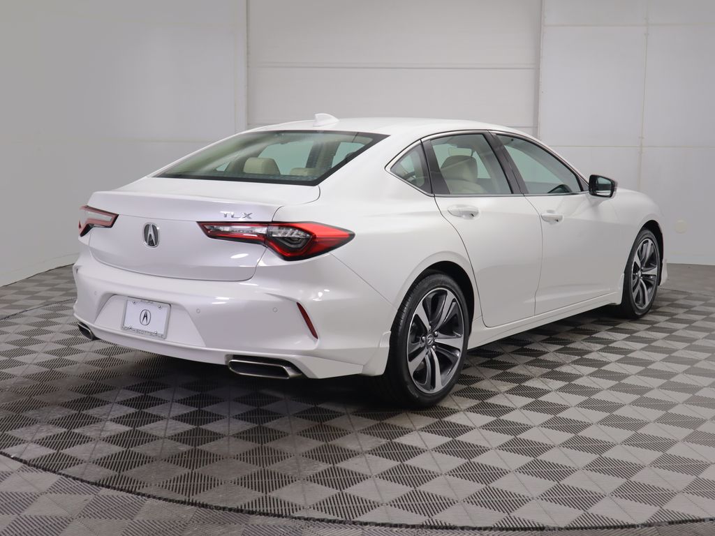 2025 Acura TLX Technology photo 5