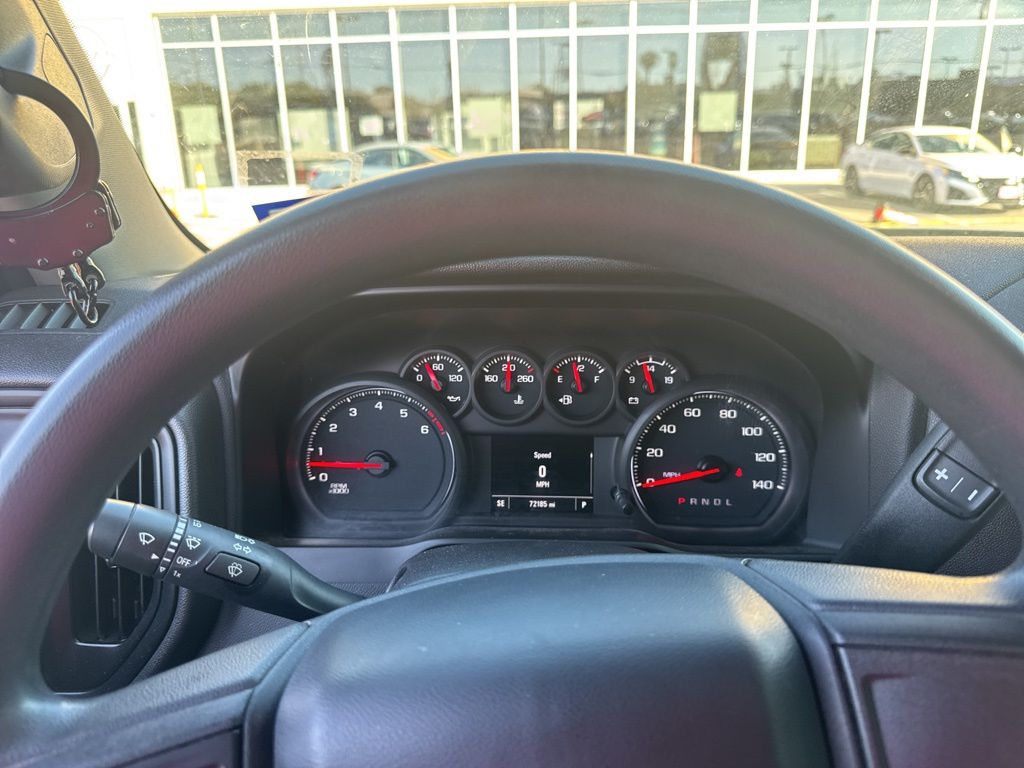 2020 Chevrolet Silverado 1500 Custom photo 14