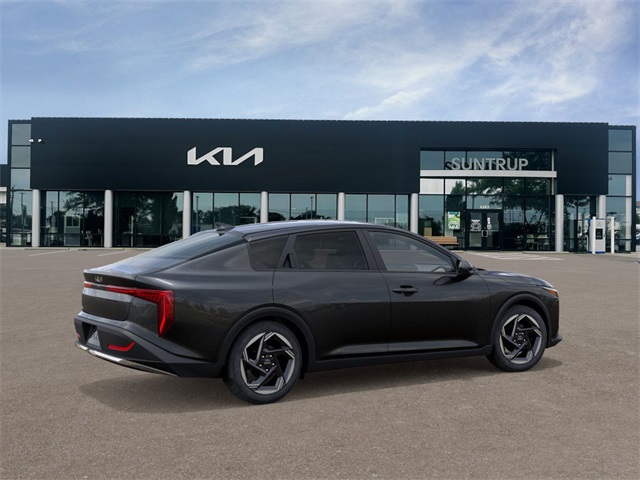2025 Kia K4 EX photo 3