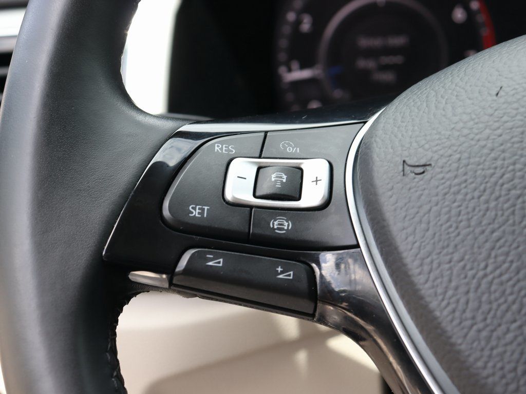 2019 Volkswagen Atlas SEL photo 34