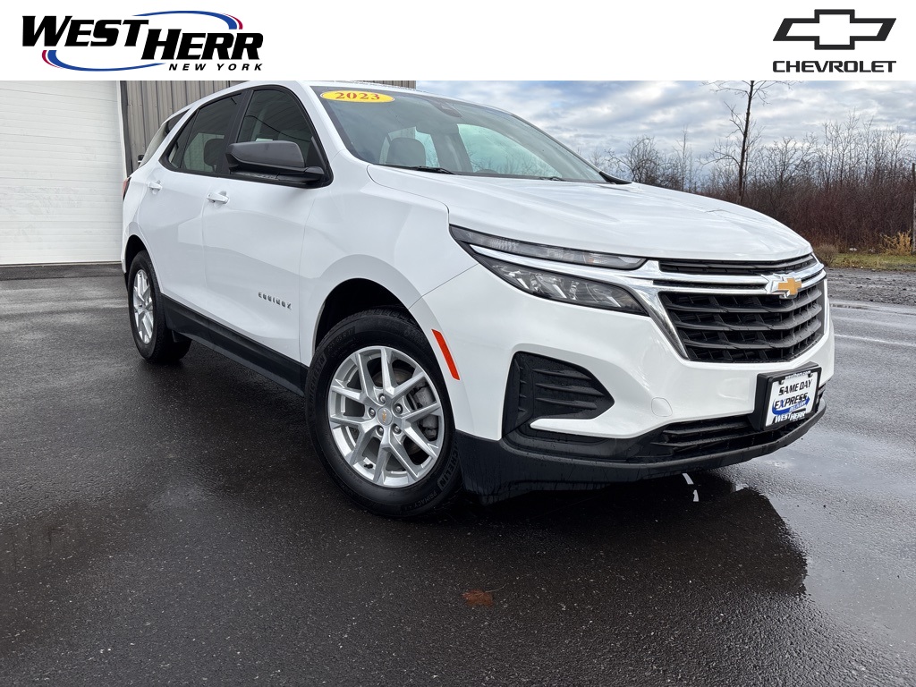 2023 Chevrolet Equinox LS