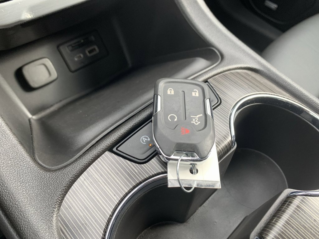 2023 Gmc Acadia SLT photo 28