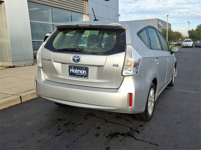 2012 Toyota Prius V Three photo 7