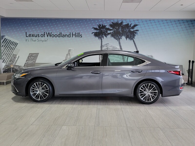 2023 Lexus ES 350 photo 2