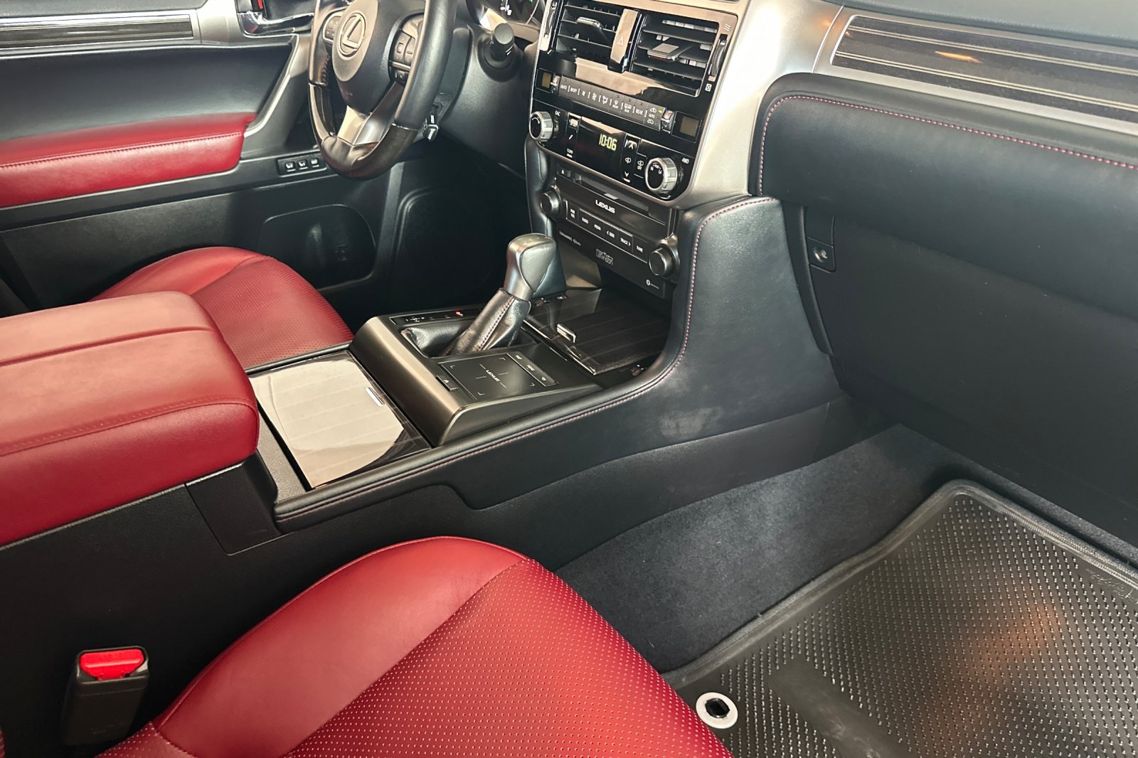 2023 Lexus GX 460 Luxury photo 14