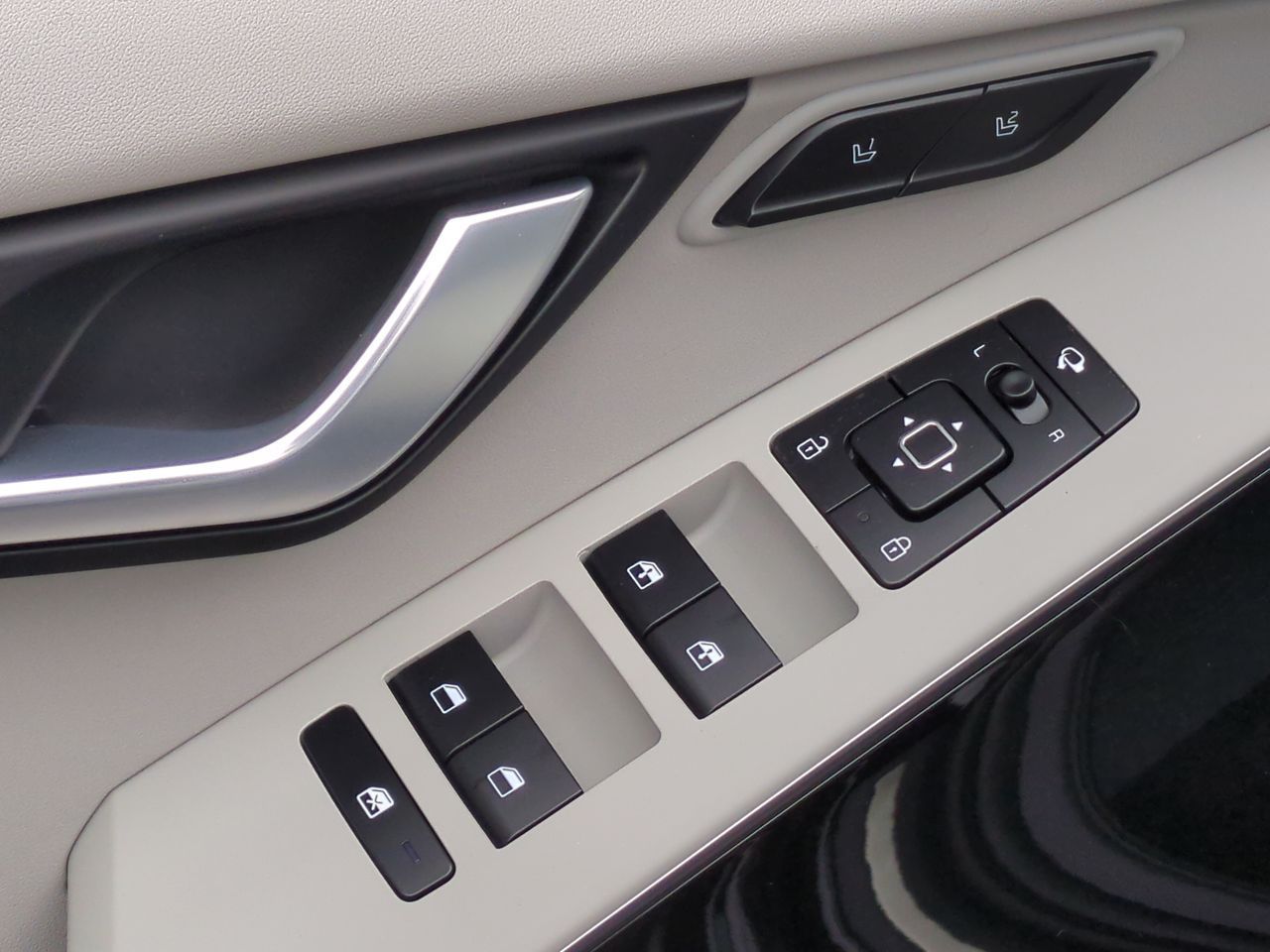 2024 Kia Niro EV Wave photo 21