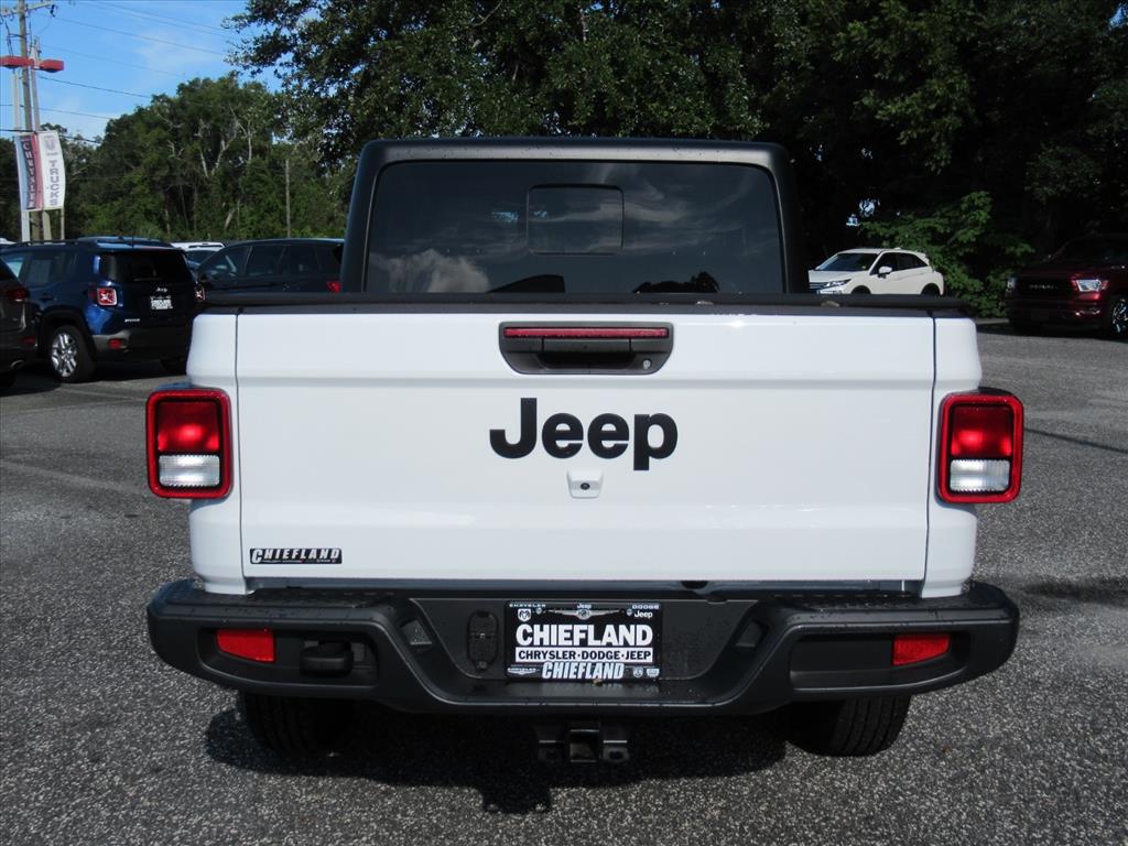2024 Jeep Gladiator Sport S photo 5