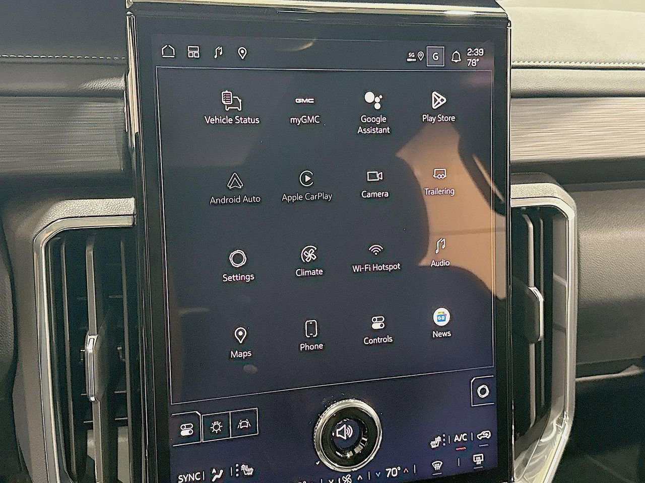 2026 Gmc Acadia Elevation photo 13