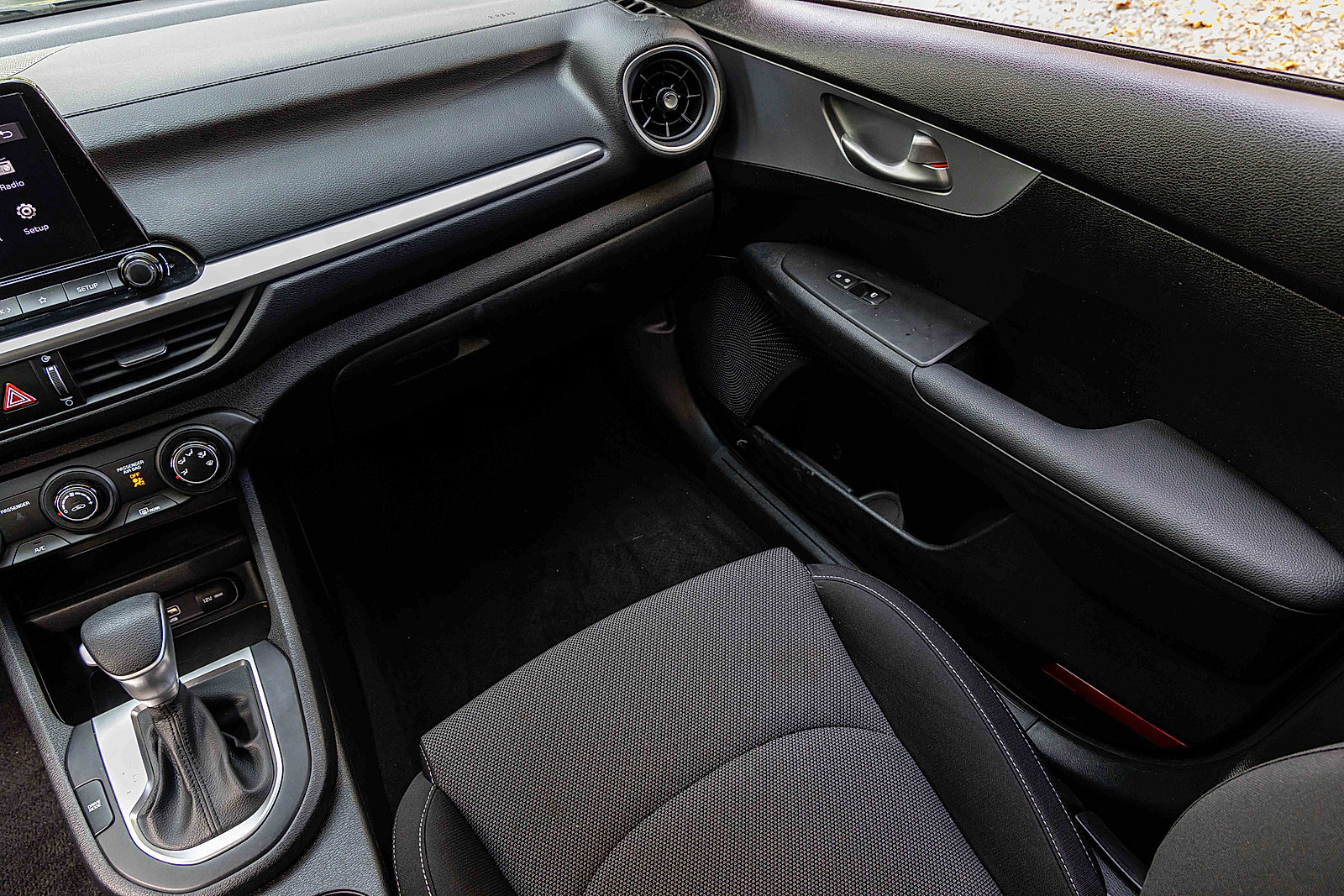 2023 Kia Forte LXS photo 18