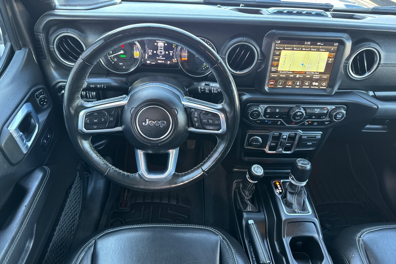 2021 Jeep Wrangler Unlimited Sahara 4xe photo 16