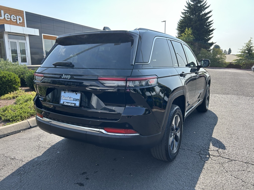 2022 Jeep Cherokee Limited 4xe photo 4