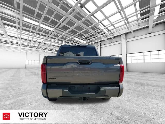 2023 Toyota Tundra SR5 CrewMax photo 3