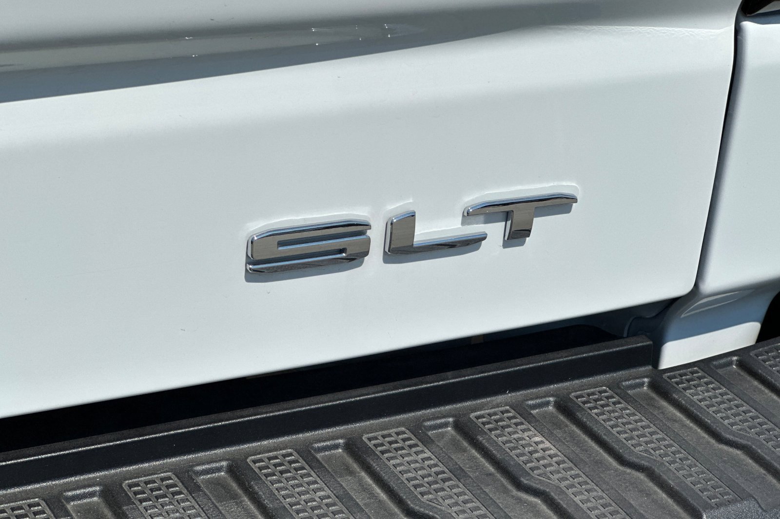 2025 Gmc Sierra 1500 SLT photo 26