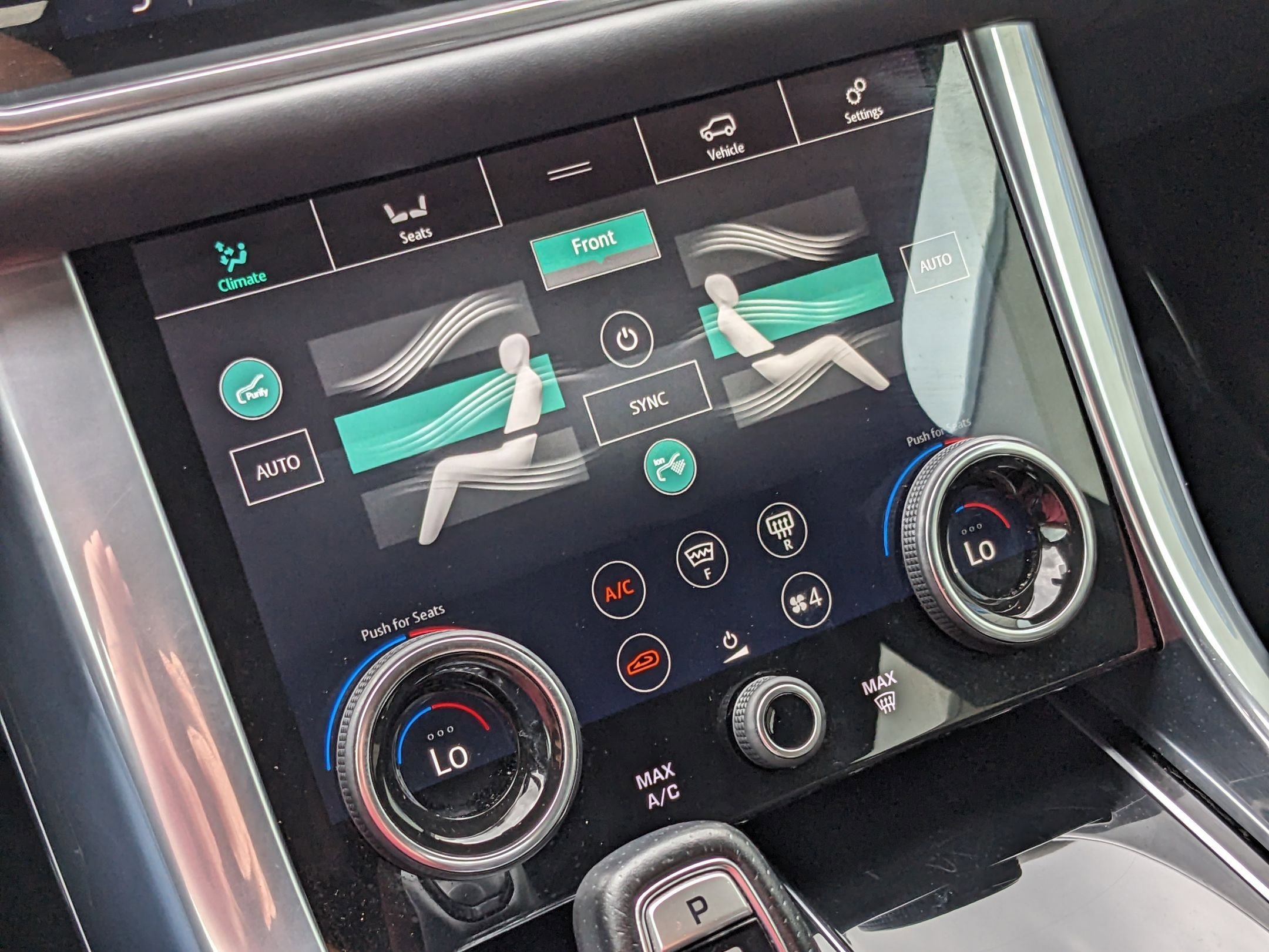 2021 Land Rover Range Rover Sport SuperCharged SVR photo 18