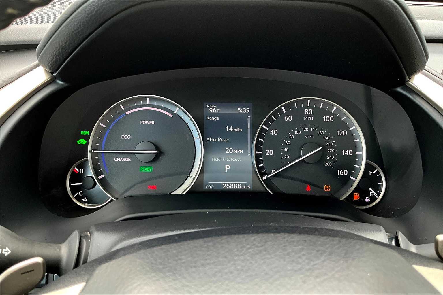 2022 Lexus RX 450h photo 23