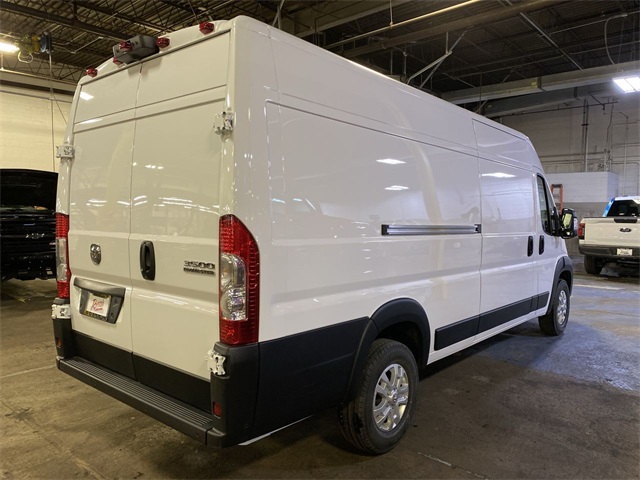 2024 Ram ProMaster 3500 photo 9
