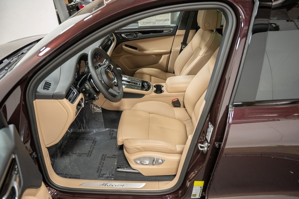 2024 Porsche Macan photo 20