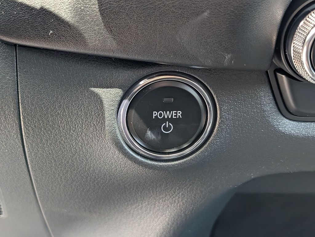 2025 Mazda CX-50 Premium Plus photo 26