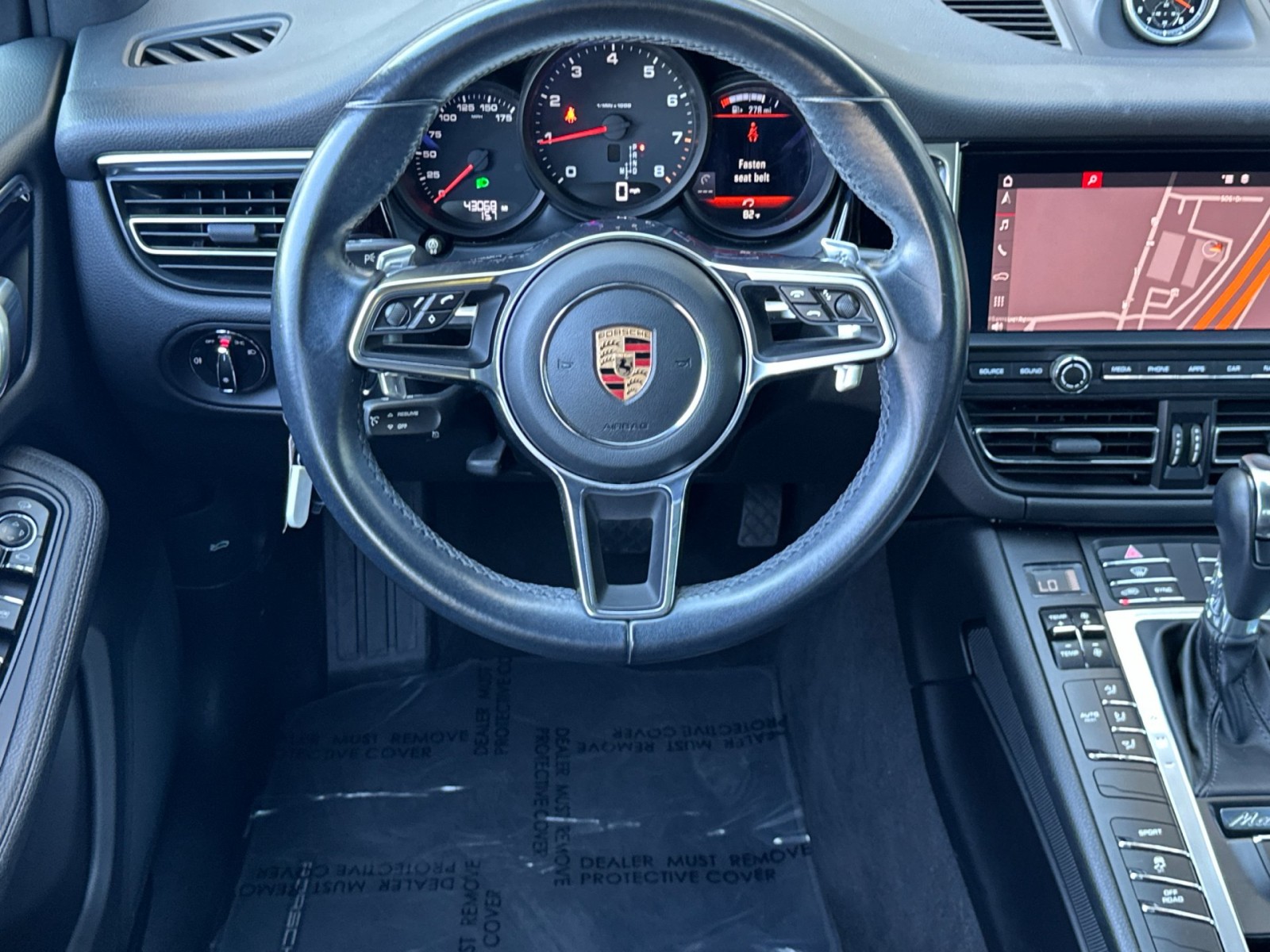 2019 Porsche Macan photo 14