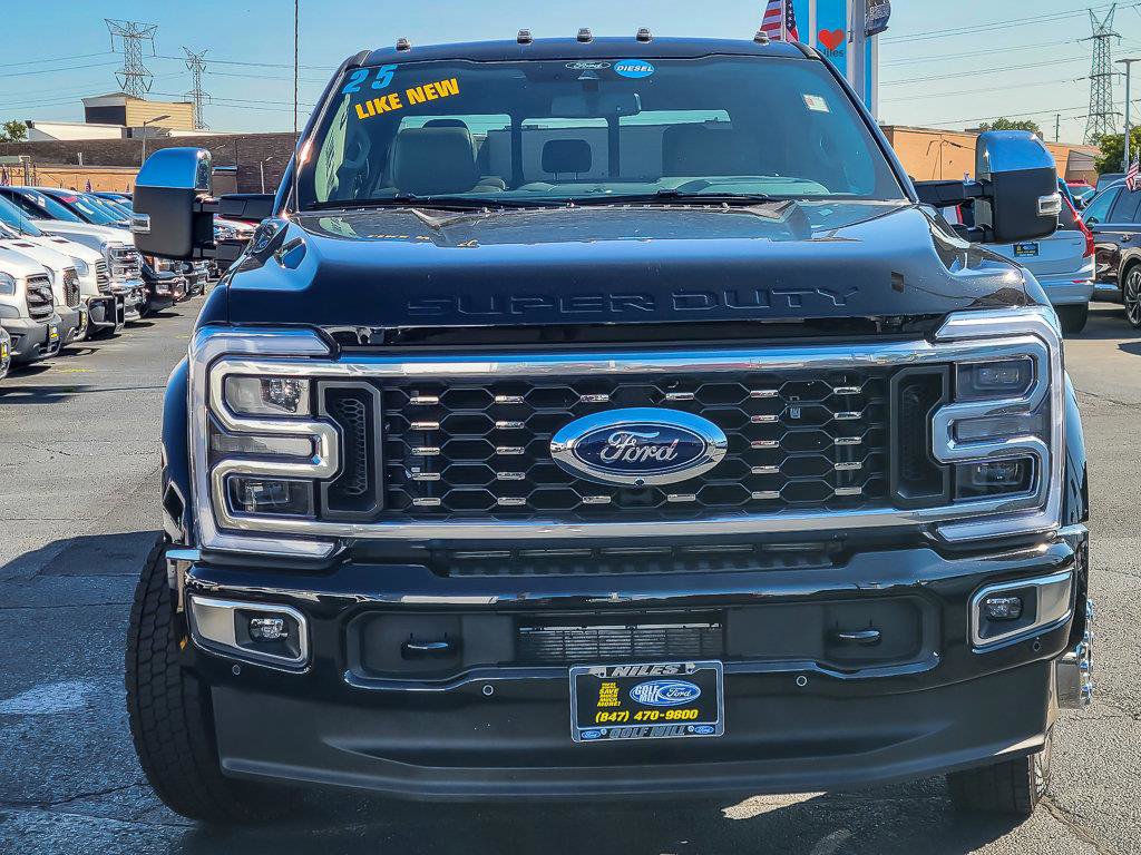 2025 FORD F-450 - Image 4