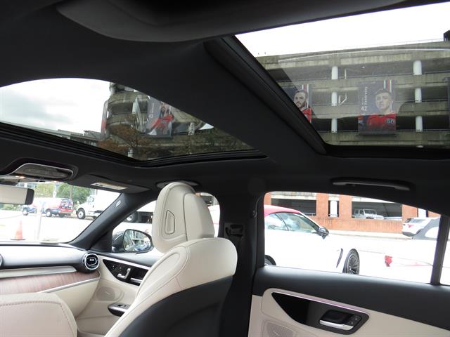 2025 Mercedes Benz C 300 4MATIC photo 21