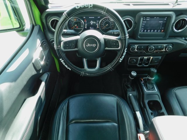 2021 Jeep Wrangler Unlimited Sahara photo 9