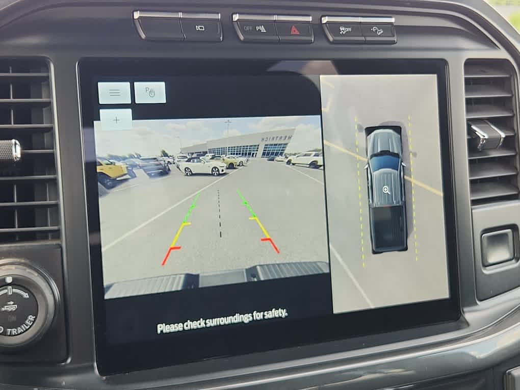 2022 Ford F-150 XLT photo 17