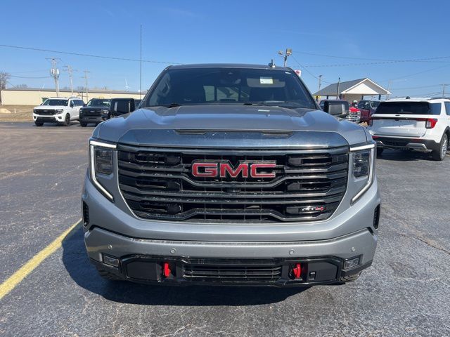 Used 2024 GMC Sierra 1500 AT4 with VIN 3GTUUEE89RG241792 for sale in Little Rock