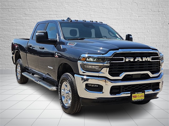 2025 Ram 2500 Big Horn photo 6