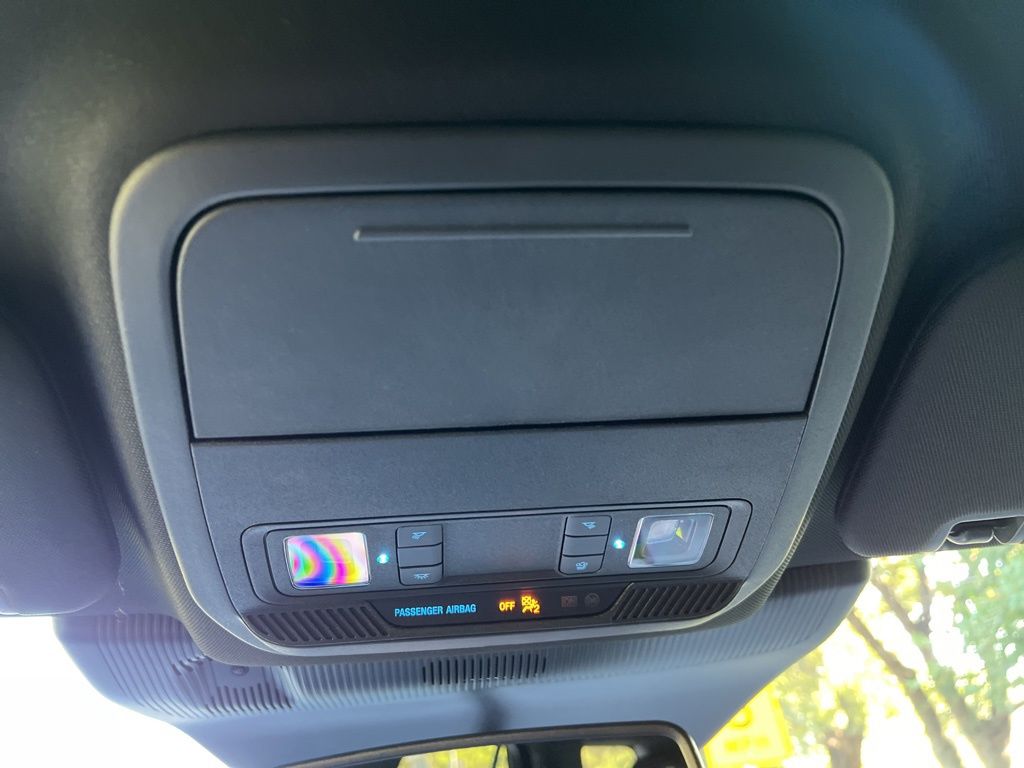 2025 Ford Explorer ST-Line photo 21
