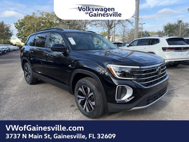 2026 Volkswagen Atlas SE's photo