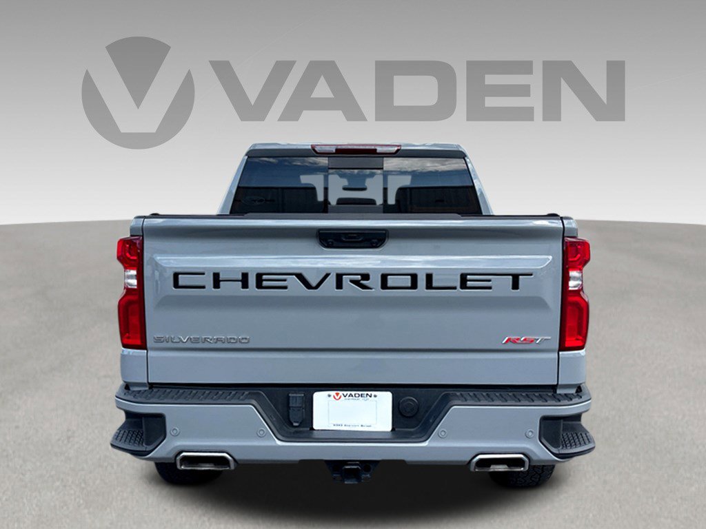 2024 Chevrolet Silverado 1500 RST photo 18