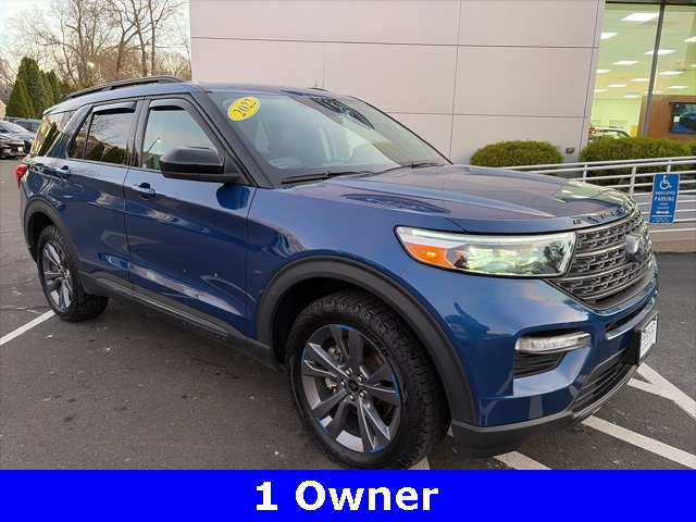 2022 Ford Explorer XLT's photo