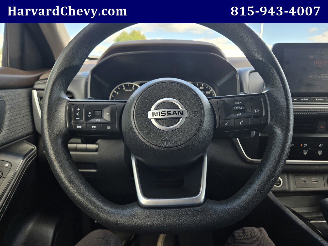 2021 Nissan Rogue S photo 13