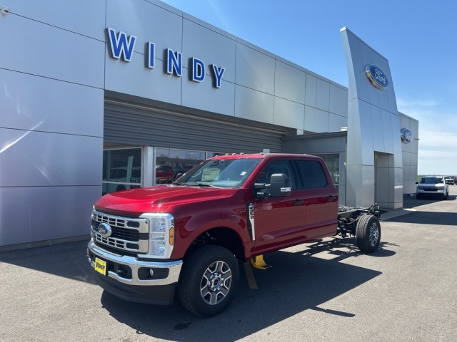 2025 Ford F-350SD XLT