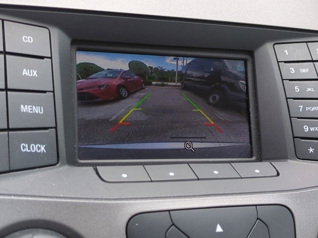 2018 Ford Taurus SE photo 16