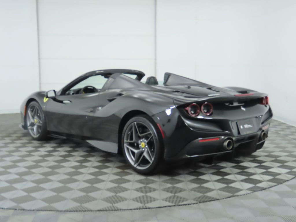 2021 Ferrari F8 Spider Base photo 7