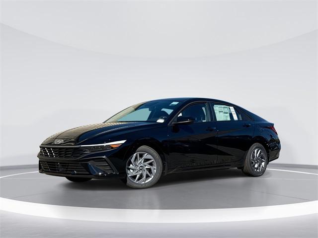 2026 Hyundai Elantra Blue's photo