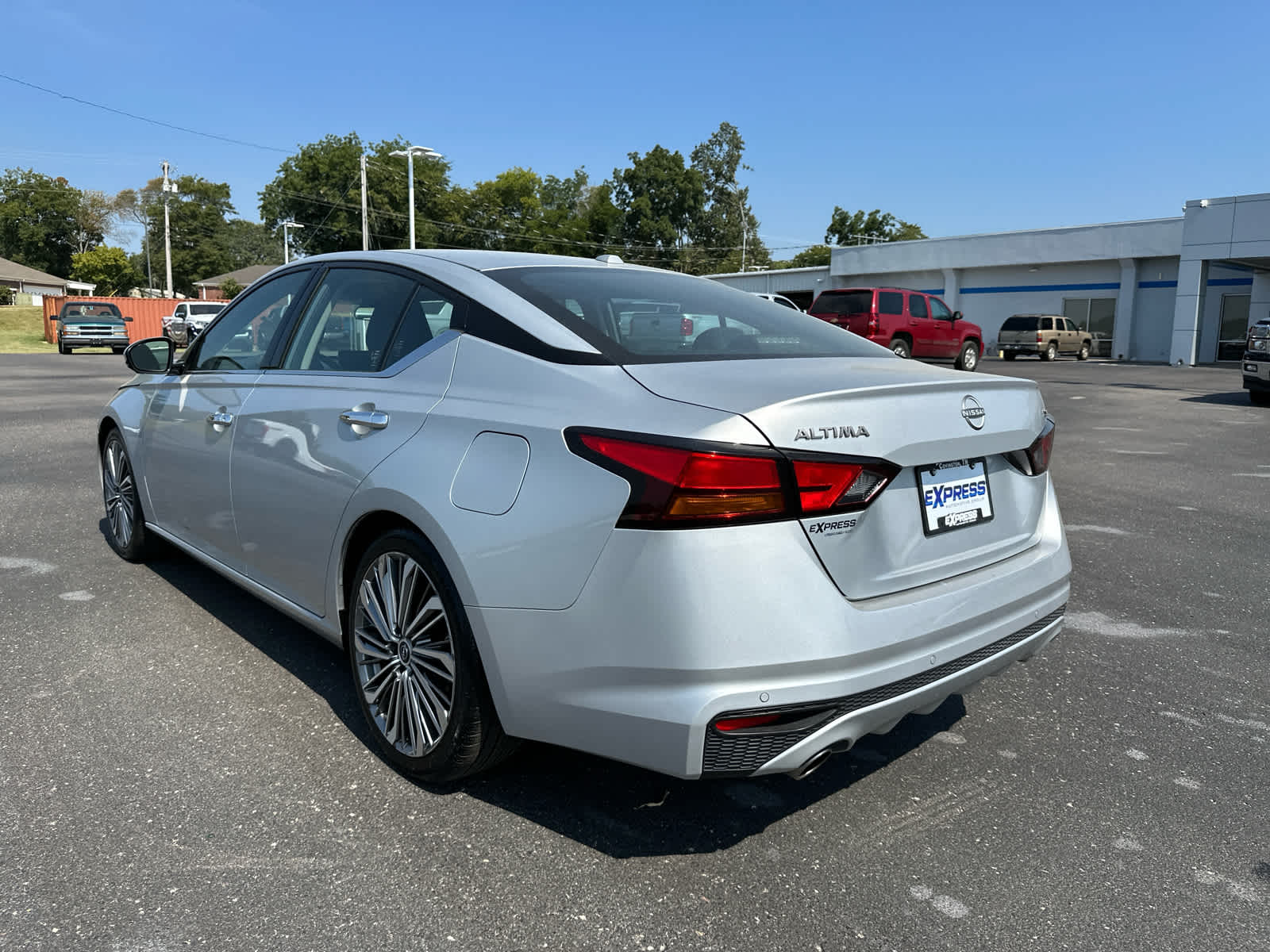 2023 Nissan Altima 2.5 SL photo 5