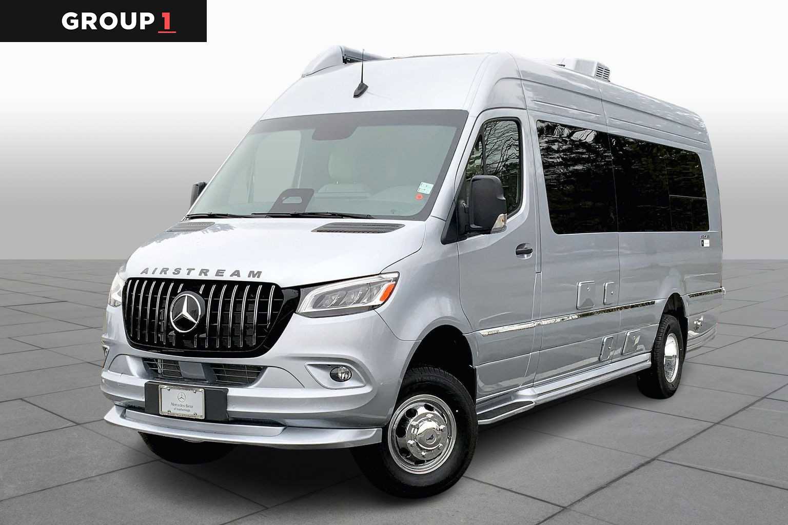 2025 Mercedes-Benz Sprinter Cargo Van Base's photo
