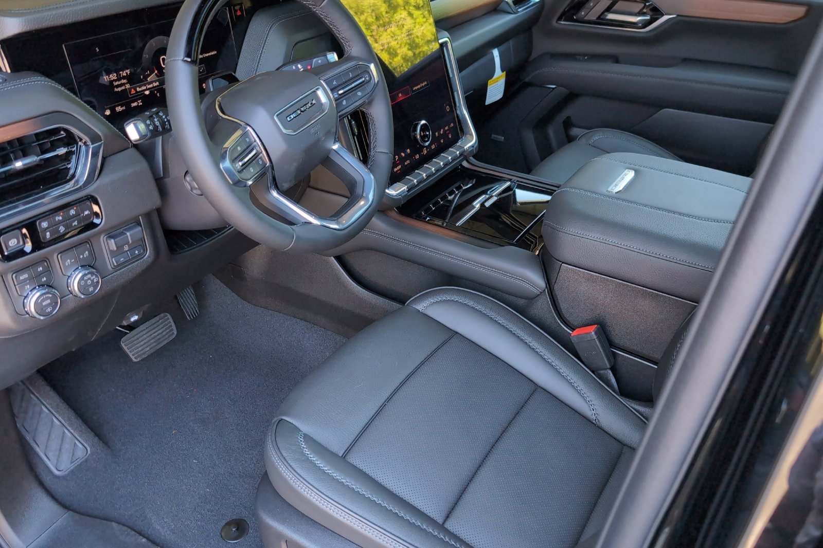 2025 Gmc Yukon Denali photo 10